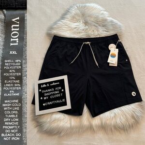 NWT Vuori Kore Short in Black | Men’s XXL